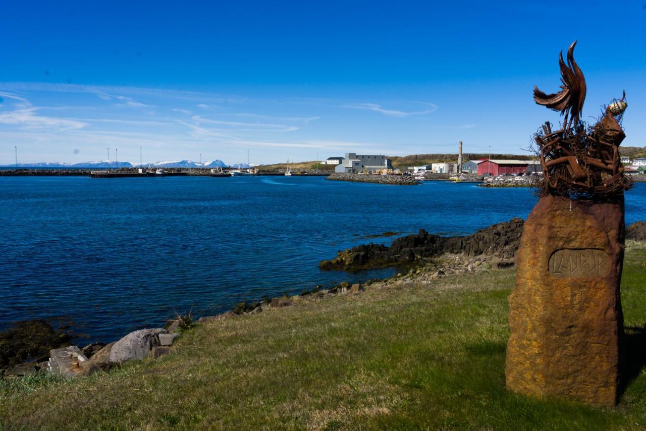 Salthus Guesthouse Skagastrond Exterior photo